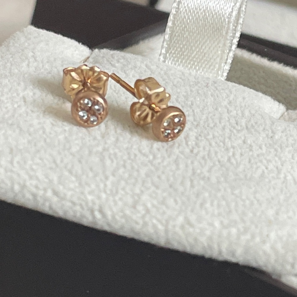 Round Diamond dotted gold earrings studs 14K petite pavé diamond round studs